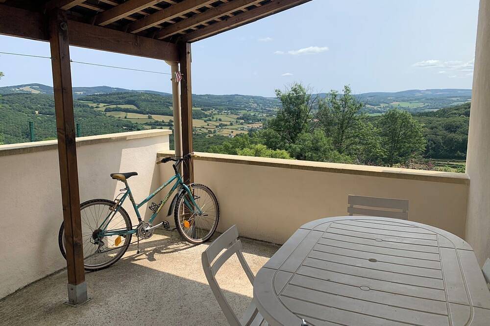Maison Calme & Paisible Avec vue in Château-Chinon (Ville), Parque natural de Morvan