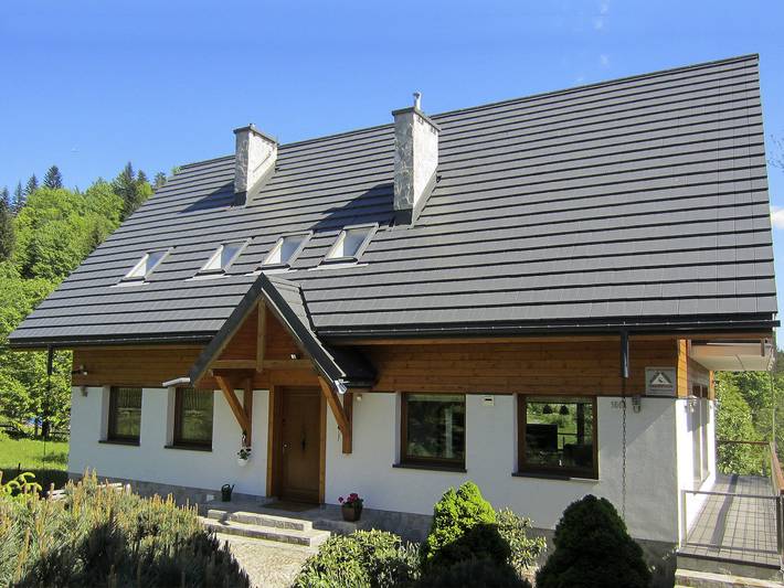 Villa für 8 Personen, mit Balkon und Terrasse sowie Garten und Sauna in Polen