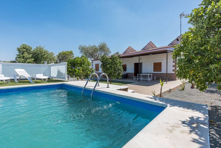 Casa rural para 6 personas, con jardín, Se admiten mascotas en Provincia de Sevilla - 2
