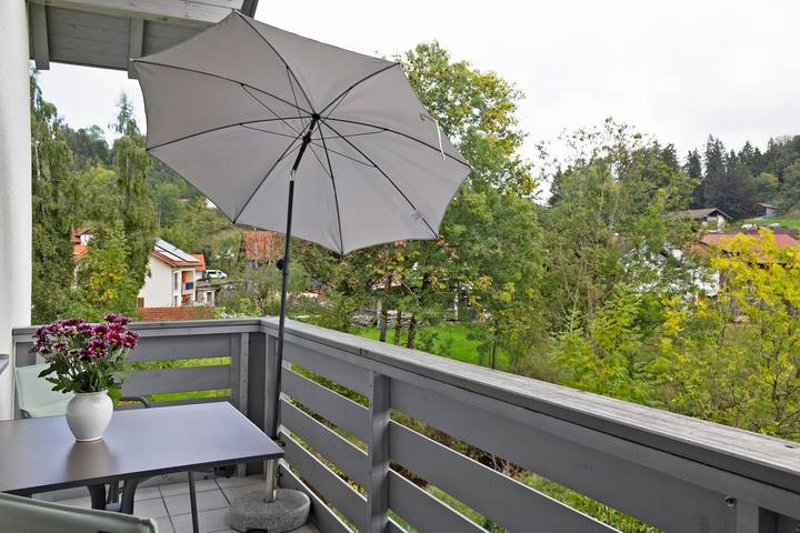 Geheel appartement, Vakantieappartement 'Am Mühlbach' met gemeenschappelijke tuin, balkon en wifi in Marktoberdorf, Zwaben (Bayern)