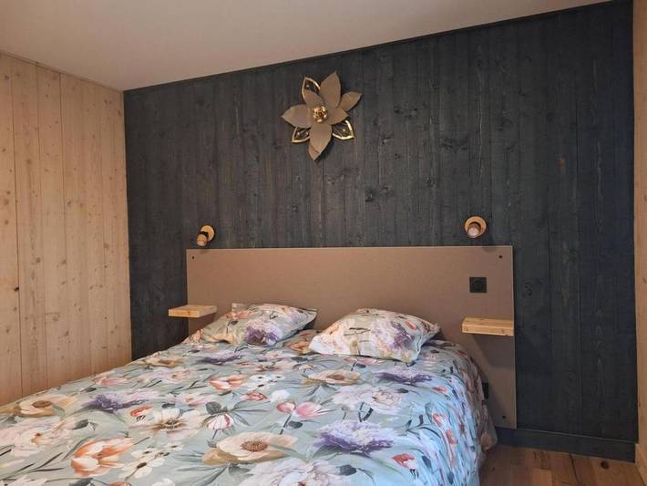 Location de vacances pour 2 personnes, avec vue et jardin à Château-Chalon - 2