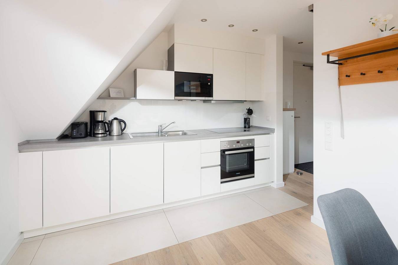 Moderne Ferienwohnung für 4 Personen, Neubau in Strandnähe — Bild 2