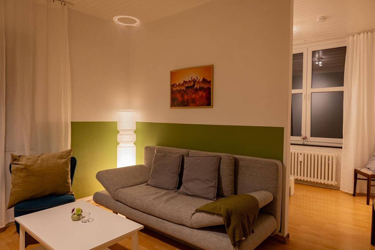 Ganze Wohnung, Altes Pfarrhaus in Oberhausen, Ruhrgebiet