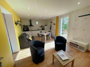 Gîte pour 2 personnes, avec jardin et terrasse à Pocé-sur-Cisse