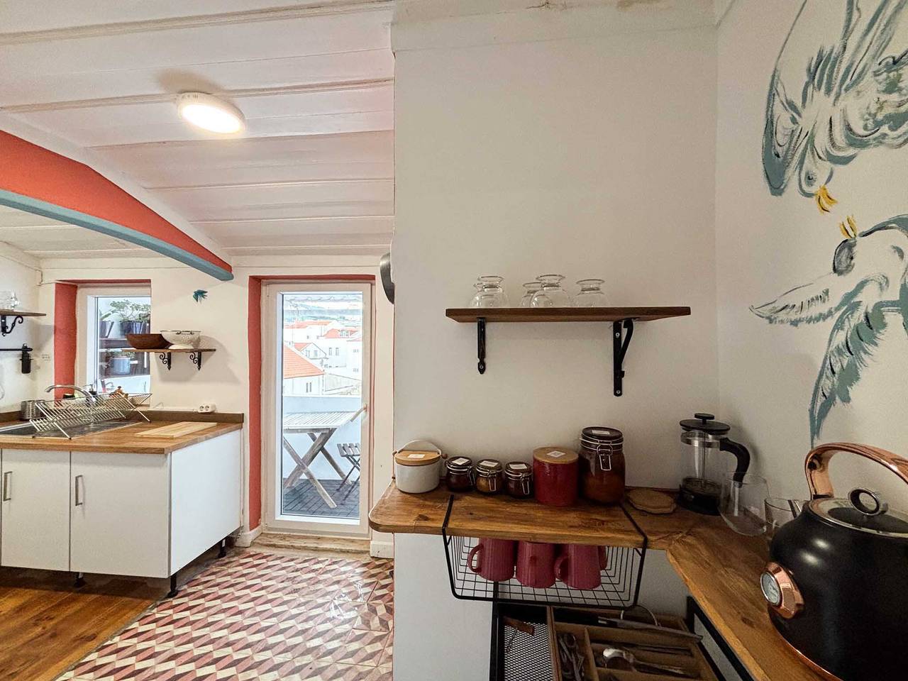Ganze Wohnung, Apartment 'Pássaro' mit Balkon und Wlan in Vila Franca de Xira, Rio Tejo
