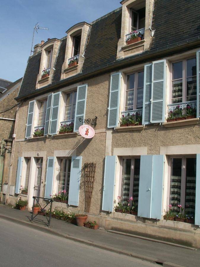 Family Two Bedroom Suite with Kitchen in Bayeux, Région de Bayeux