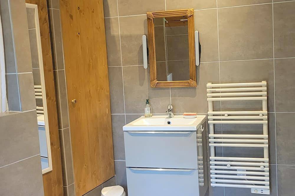 Studio indépendant au calme dans oliveraie in Sospel, Nizza Region