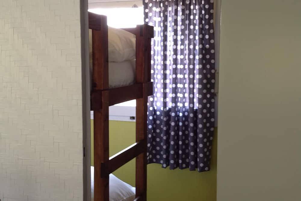 Ile aux Pies home 4 people in Saint-Vincent-sur-Oust, Vannes region