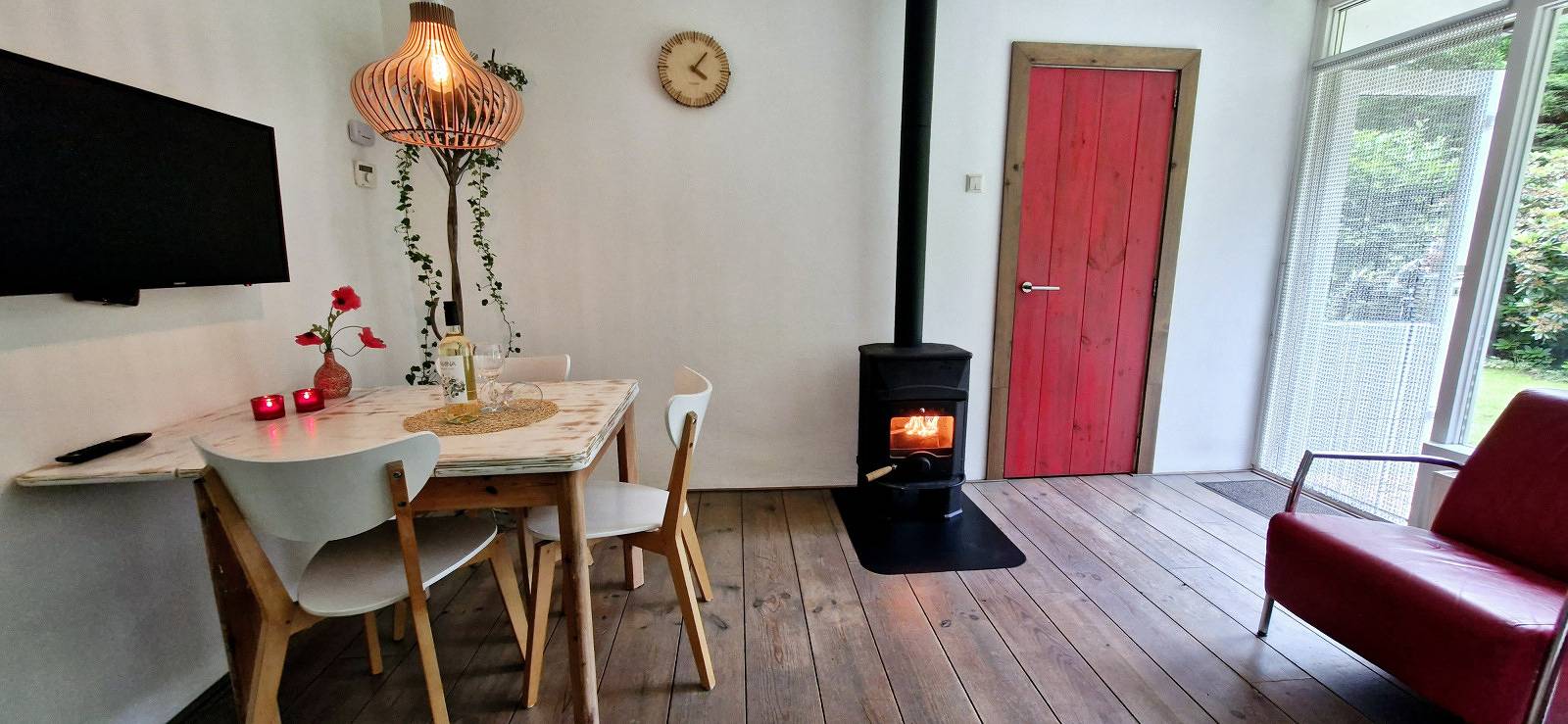 Sfeervol 2 persoons vakantiehuis met houtkachel en zonnige tuin in Hooghalen, Drenthe in Hooghalen, Drenthe