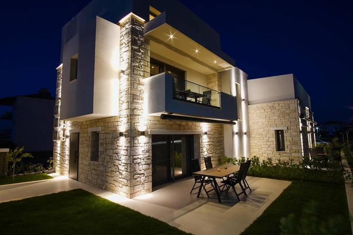 Bungalow für 4 Personen, mit Terrasse und Garten sowie Ausblick in Chalkidiki - 4