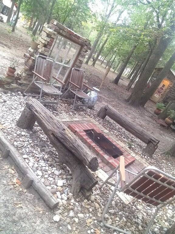 Cabin 2 Miles From Trade Days Granny'S Cabin Themed With Antiques in Van Zandt County