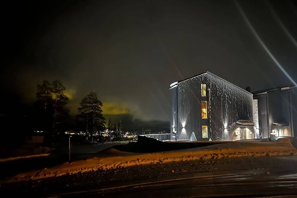 Unique cabin with high standard, view, ski-in/out located at the top of Fagerlia in Meråker