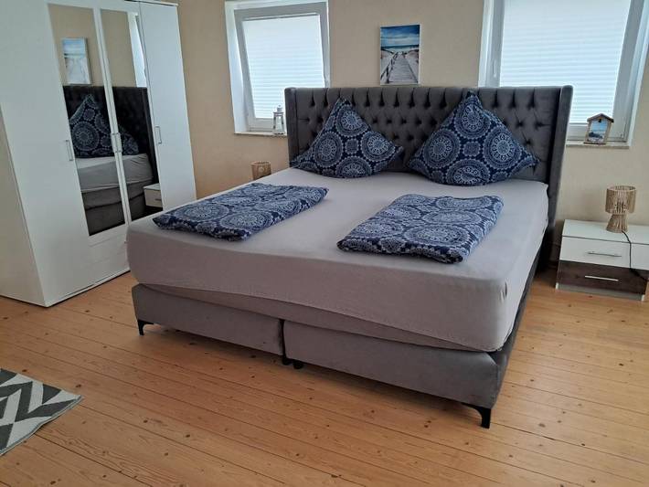 Ferienwohnung für 4 Personen, mit Terrasse und Garten sowie Ausblick in Sankt Annen