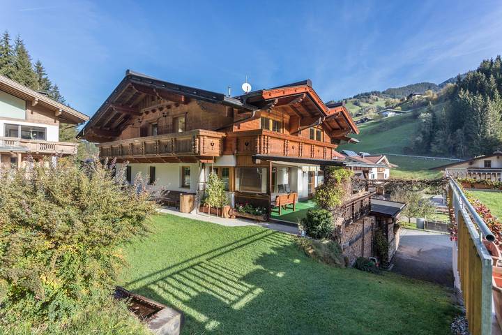Ferienwohnung für 6 Personen, mit Balkon in Wildschönau
