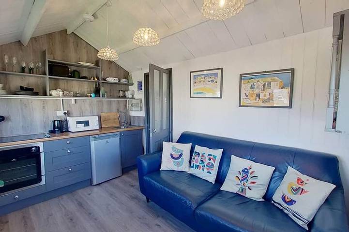 Chalet for 2 people, with terrace in Hayle