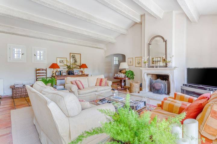 Location de vacances pour 8 personnes, avec jardin et terrasse à Valbonne - 3