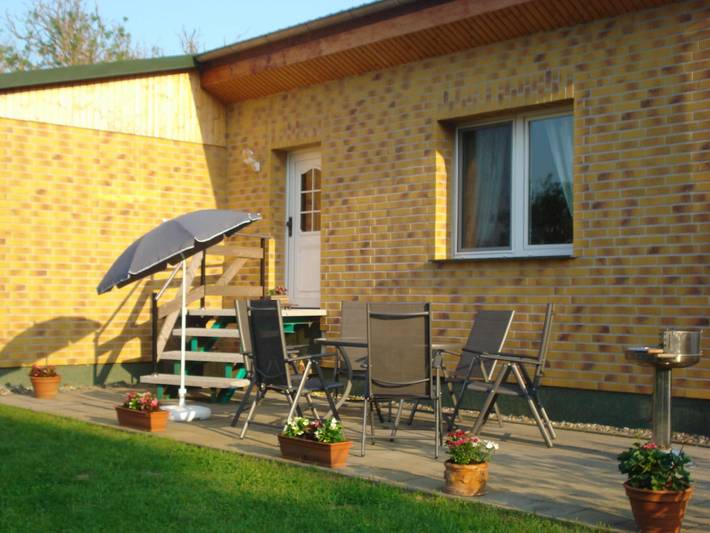 Ferienwohnung für 6 Personen, mit Terrasse und Garten sowie Sauna, kinderfreundlich - 1