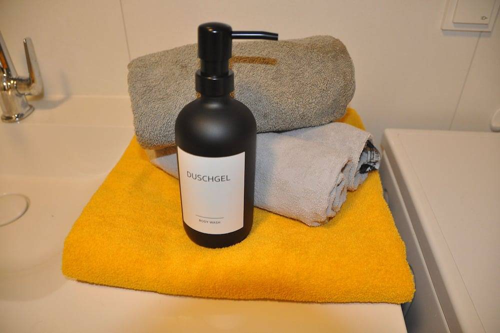 Ganze Wohnung, Marburg - Wohnung im Grünen, Garten, Terrasse, Ruhig, Toller Panorama Blick in Marburg, Landkreis Marburg-Biedenkopf