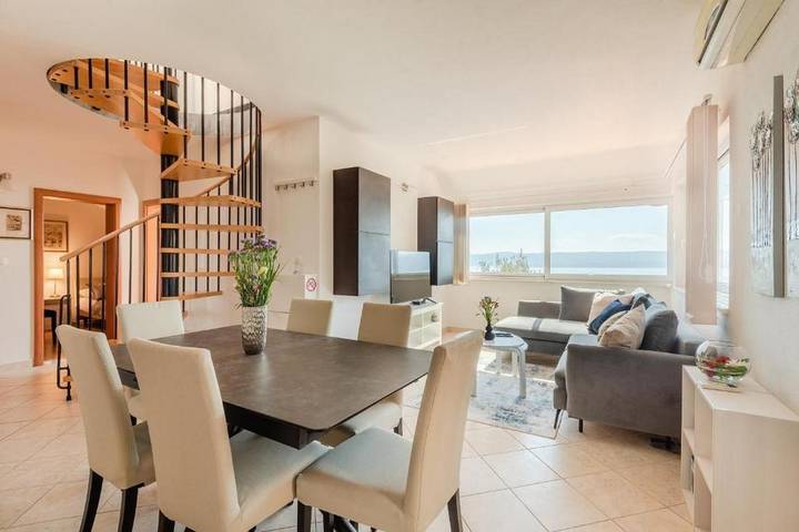 Apartament wakacyjny dla 8 osób, z basen i balkon/ taras - 1