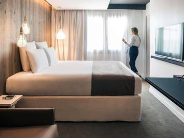 Hôtel pour 2 personnes, avec piscine et jardin, animaux acceptés à Valence