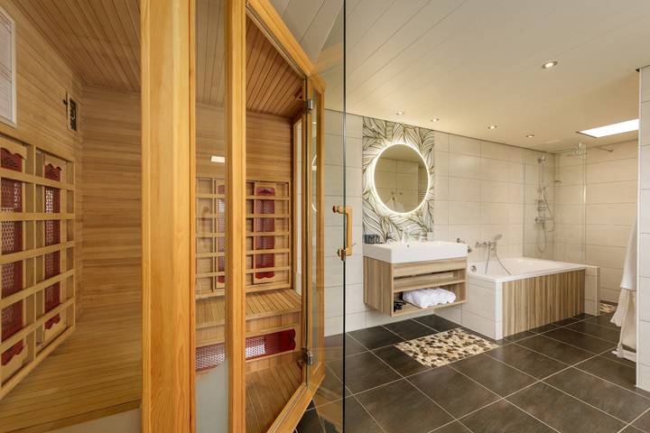 Cottage voor 2 personen, with tuin and kinderzwembad as well as sauna and whirlpool, met huisdier in Limburg