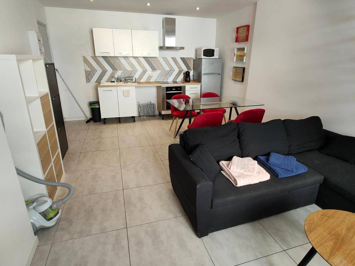 Appartement entier, Joli apparemment type Loft in Cavaillon, Parc naturel régional du Luberon