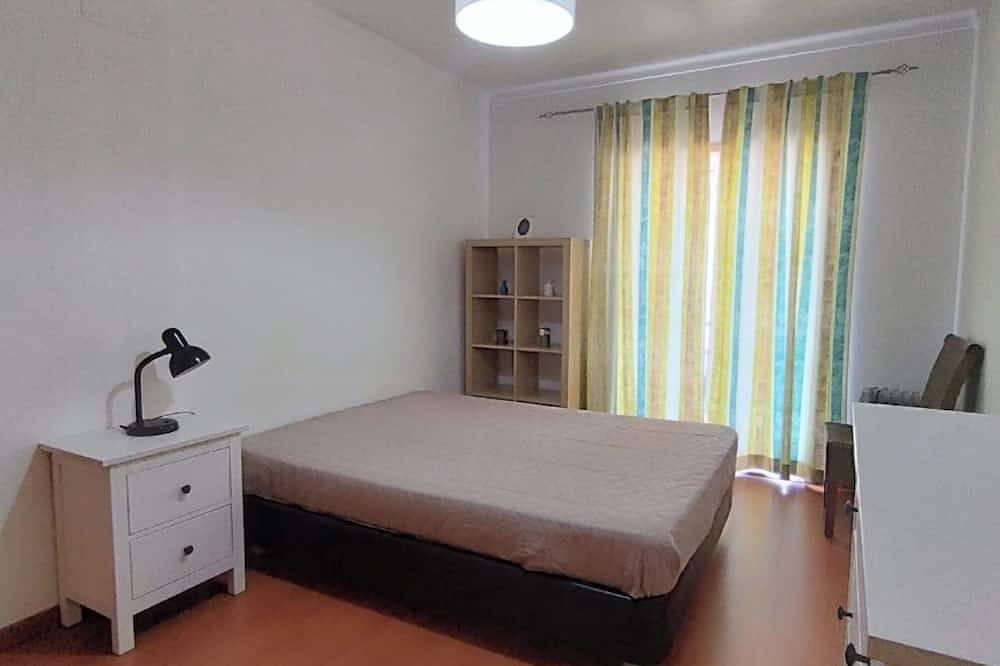 Ganze Wohnung, Ferienwohnung 'Glória' mit Balkon, Wi-Fi und Klimaanlage in Vila Real de Santo António, Faro Distrikt