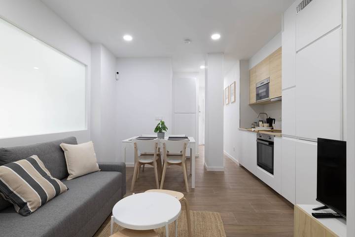 Ganze Wohnung, Ferienwohnung Ría De San Cosme María mit Bergblick, Gemeinschaftsgarten & Klimaanlage in San Cosme de Outeiro, Outes