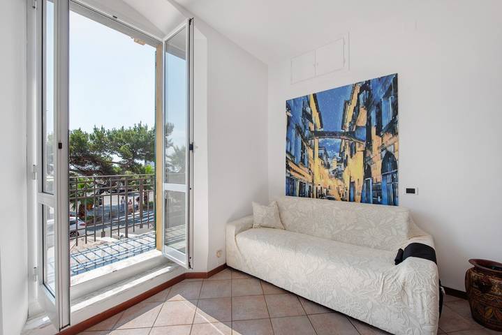 Appartamento intero, Appartamento 'La Finestra Sul Mare' con vista mare e balcone in Spiaggia Libera, Arenzano