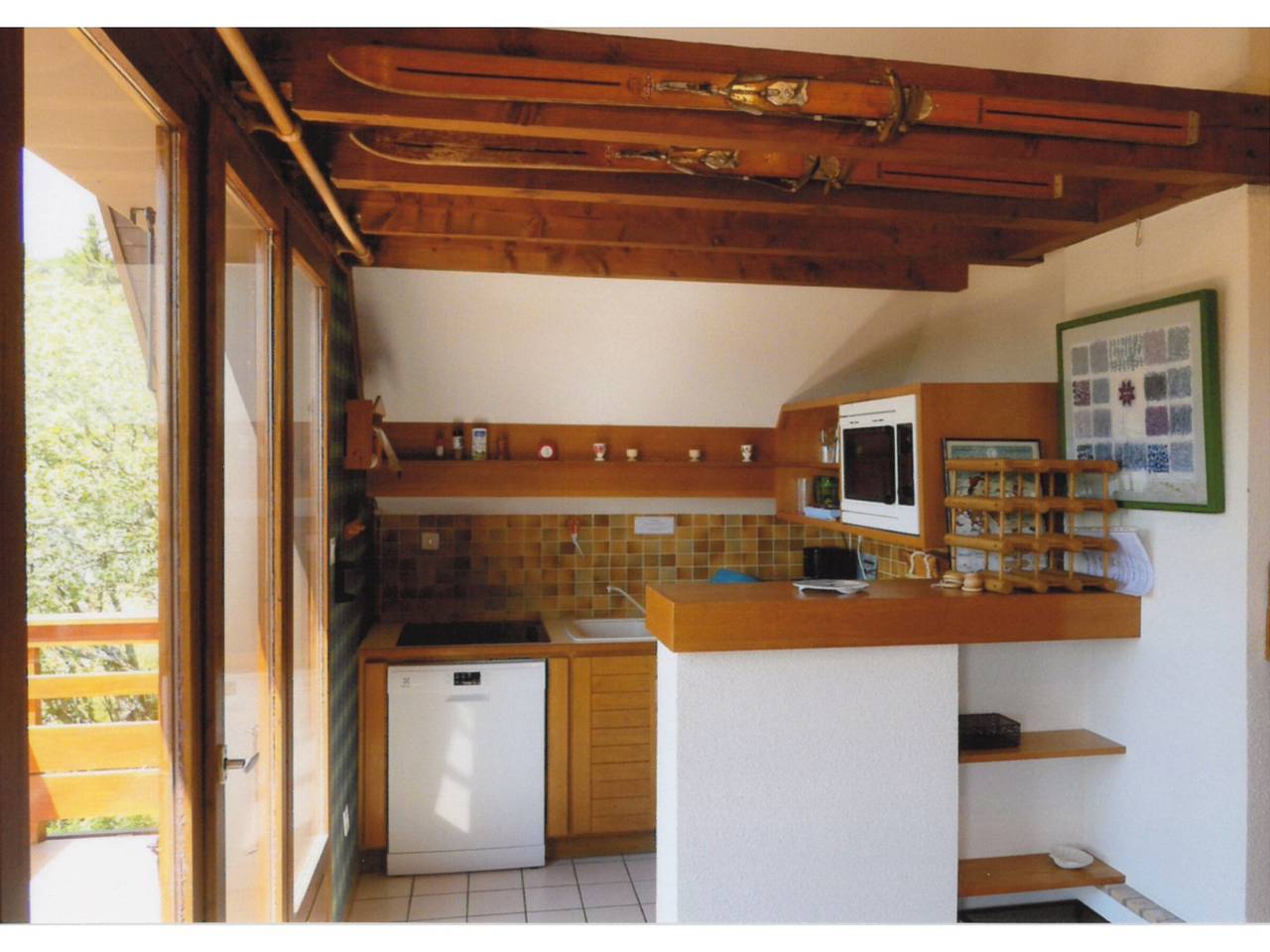 Chalet typique proche centre station avec parking privé in Super Besse, Besse-et-Saint-Anastaise