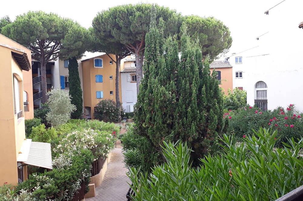 Appartement entier, Appart 4 places à 300m de la plage du Boucanet in Le Grau-du-Roi, Côte d'Améthyste