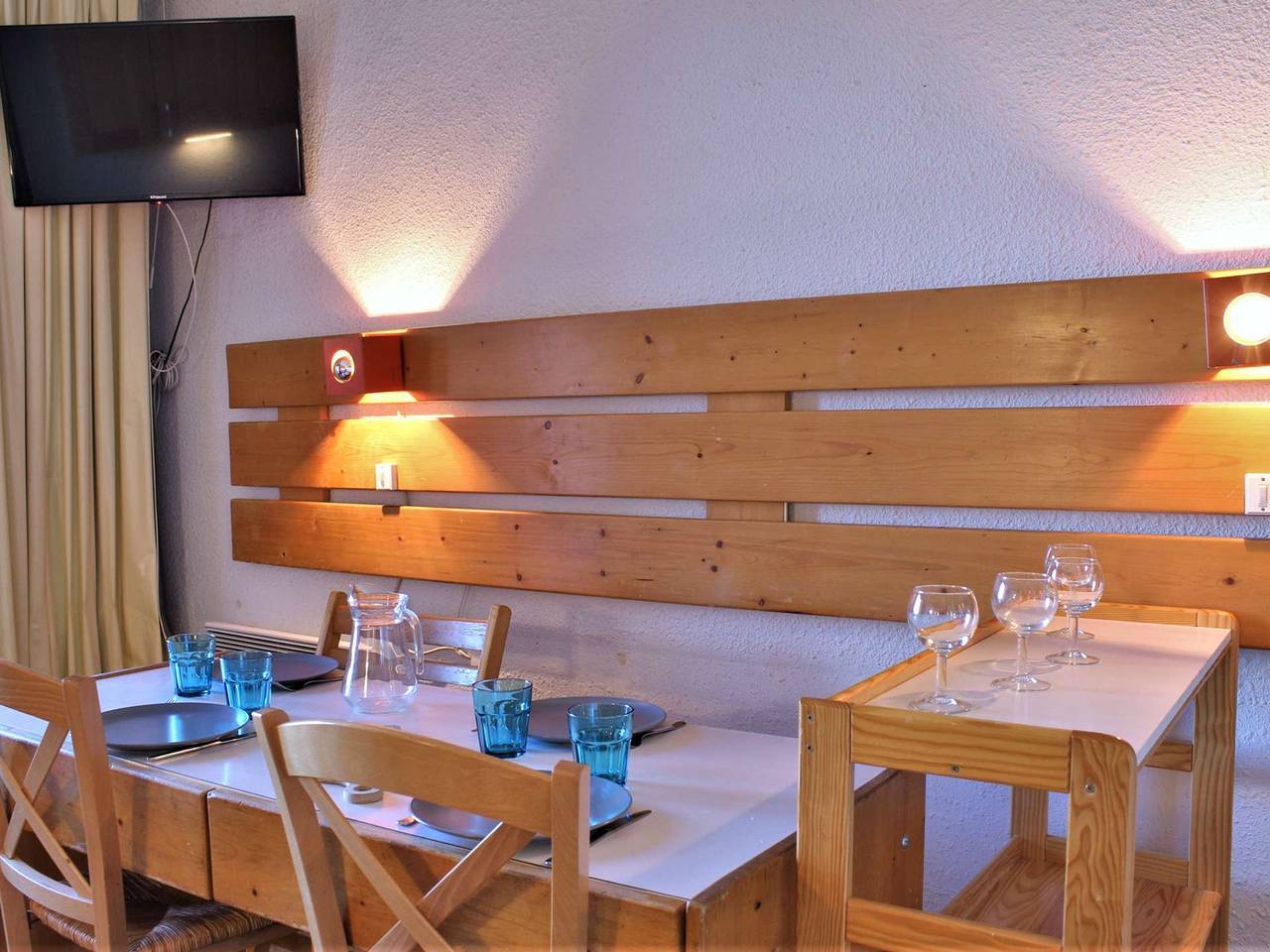 Appartement entier, Studio cabine 4 pers, pied de pistes, animaux acceptés – Risoul 1850 in Station de Risoul, Risoul