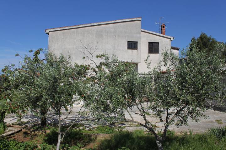 Ferienwohnung für 4 Personen, mit Balkon/Terrasse in Pula - 3