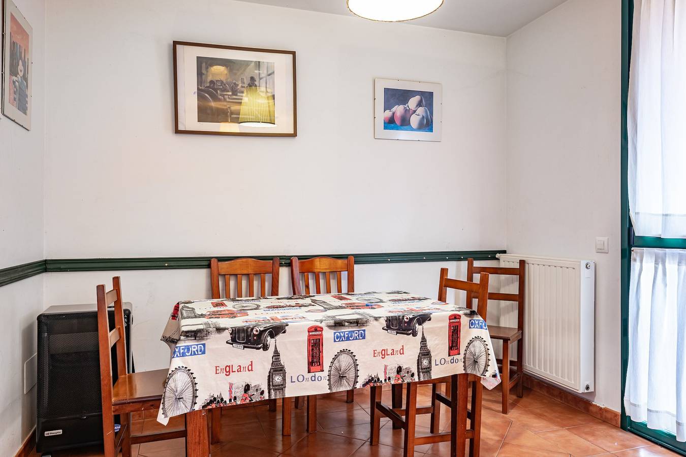 Ganze Wohnung, Apartment 'A' an der Küste von Llanes in Celorio, Llanes