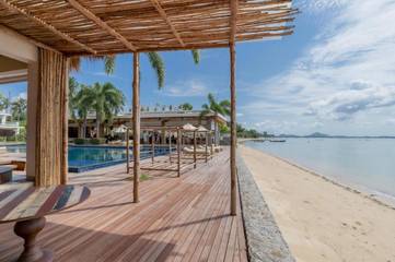 Station pour 2 personnes, avec terrasse ainsi que jardin et piscine en Thailande