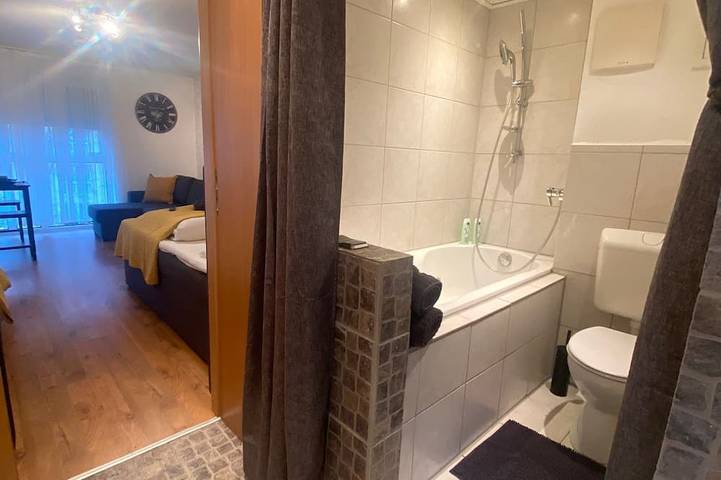 Entire apartment, City Studio with Wifi & Netflix in Fürth, Franconia