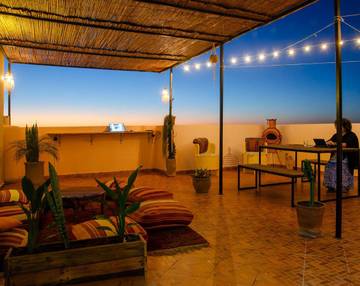 Gîte pour 2 personnes, avec vue et terrasse dans Tamraght Ouzdar