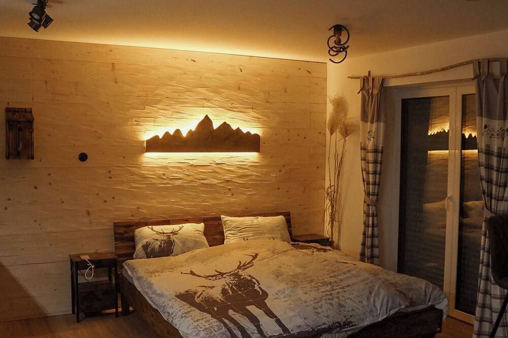 Ganze Wohnung, Wohnung \"Wendelstein\" mit Bergblick im Inntal, zentral&ruhig in Flintsbach am Inn, Bayerische Alpen