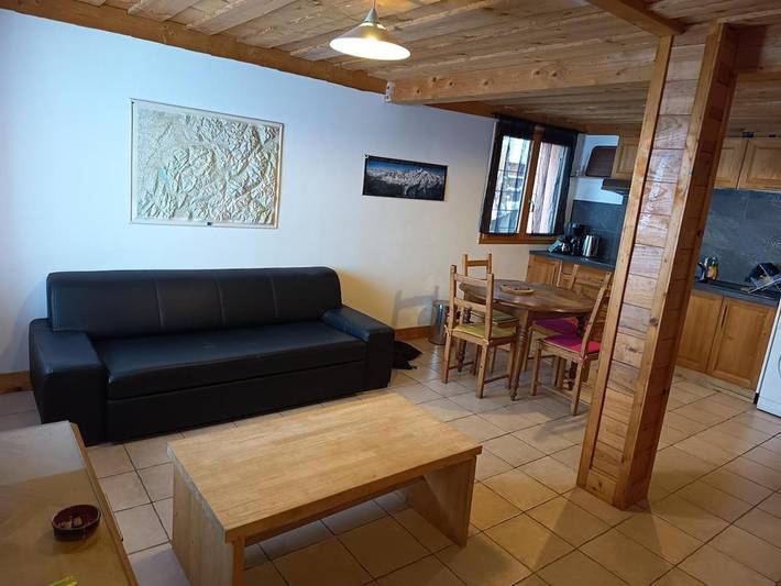 Gîte pour 4 personnes, avec terrasse et vue à Mont-Saxonnex