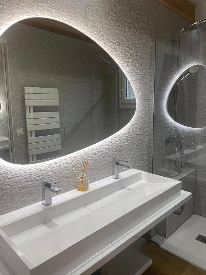 Location de vacances pour 8 personnes, avec jardin et vue dans Office de Tourisme de Matemale - 2