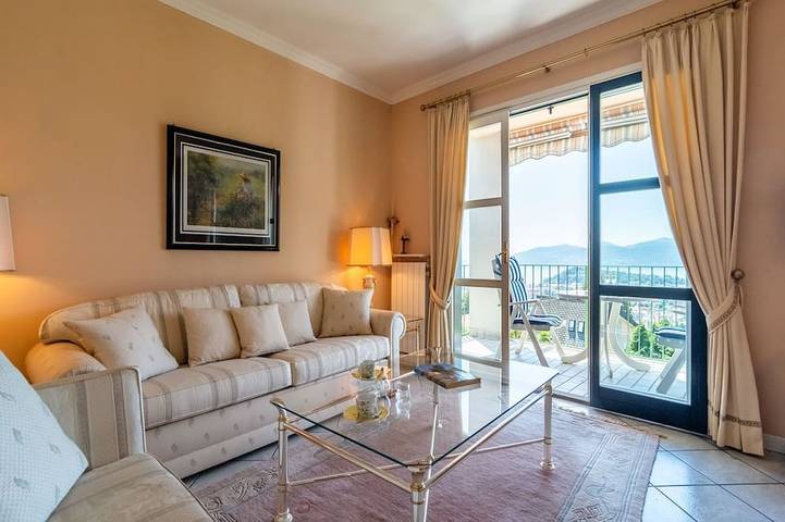Chalet voor 2 personen, met balkon aan Lago Maggiore