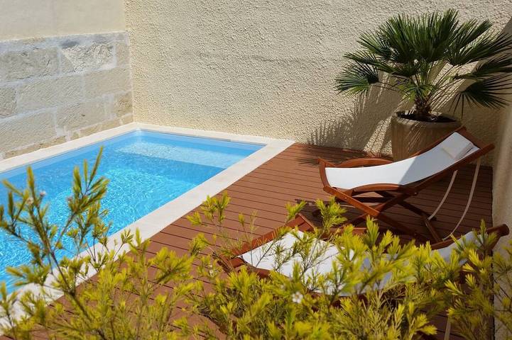 Maison de vacances pour 8 personnes, avec Terrasse et Jardin à Saintes