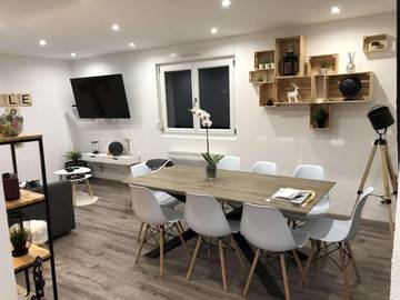 Gîte pour 8 personnes, avec vue et jardin à Fresse-sur-Moselle