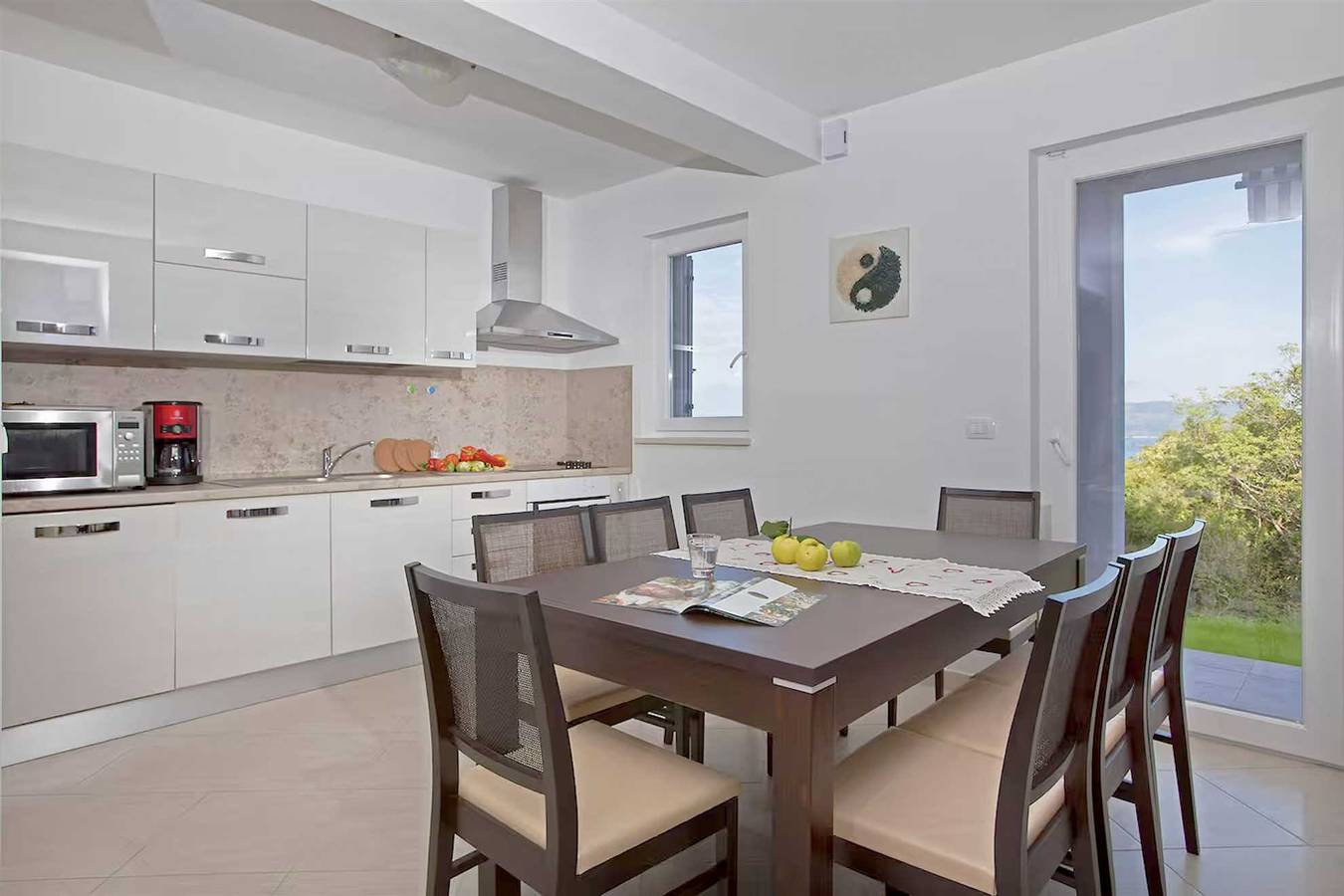 Villa Mirta – eine friedliche Oase in Strandnähe in Raša, Ostküste Istrien