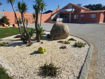Gîte pour 9 personnes, avec vue et jardin, animaux acceptés dans Aguçadoura