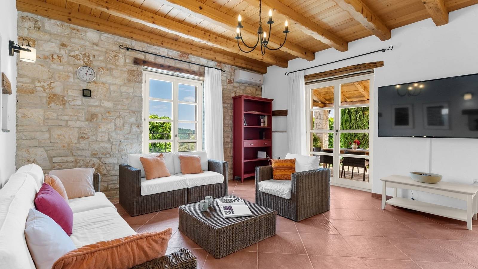 Wunderschöne Villa Habibi mit Pool in Buzet, Zentralistrien