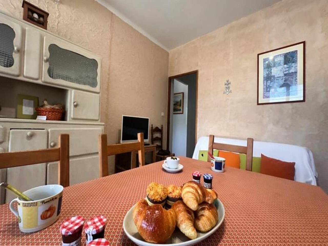 Appartement entier, Maison à Aigues-Mortes près des Plages in Aigues-Mortes, Côte d'Améthyste