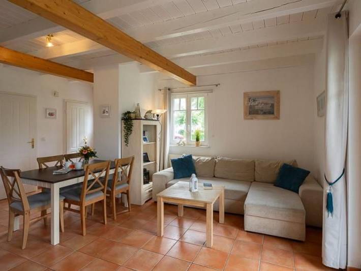 Ferienhaus für 6 Personen, mit Terrasse und Garten in Nienhagen - 2