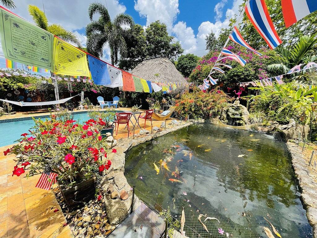 Das Beste Privatzimmer & Eingang & Pool & Teich, Sie sollten beeindruckt sein! in Oakland Park, Broward County