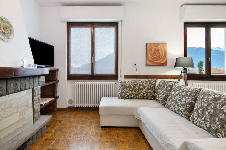 Apartamento para 4 personas, con balcón y vistas al lago en Lago de Como